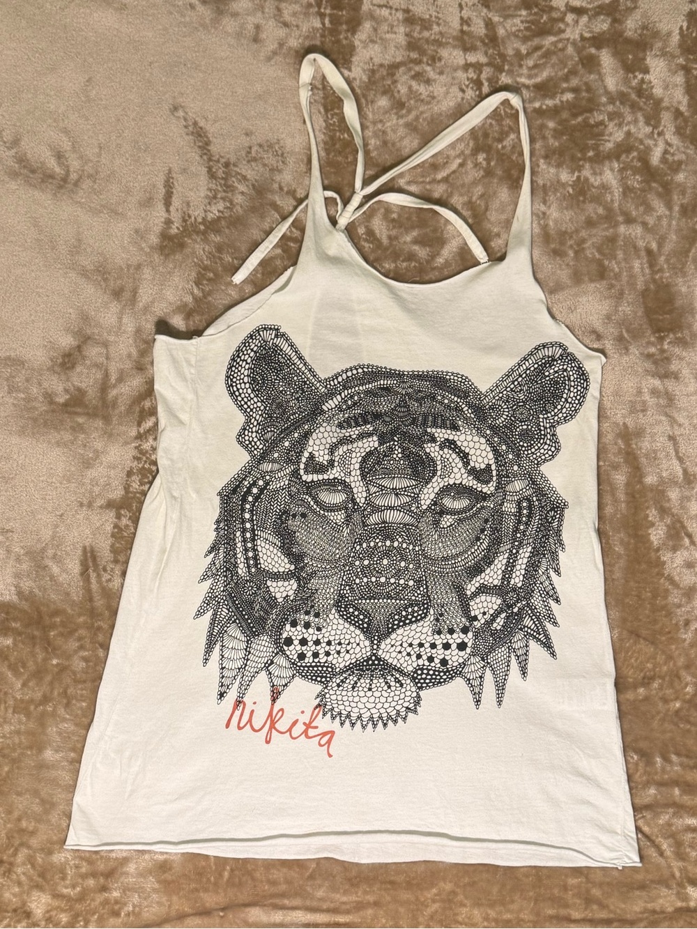 Nikita Women's White Graphic Tiger Tank Top